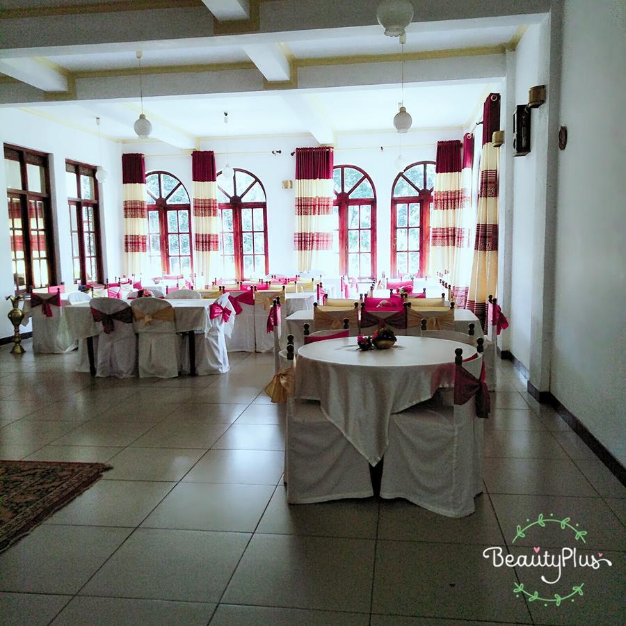 Royal Mount Hotel Канди Екстериор снимка